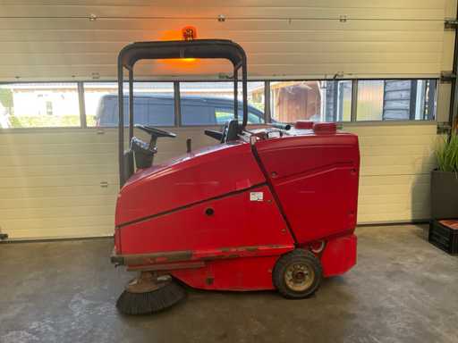 2003 RCM R mille d diesel Zelfrijdende veegmachine