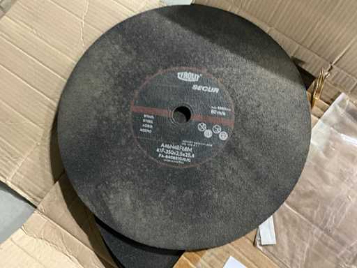 Meule Tyrolt Secur (7x)