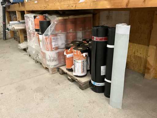 Diverse afdichtingsmaterialen en dakbedekkingsfolies
