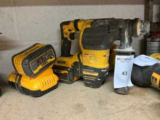DeWalt DCH333 Cordless Hammer Drill