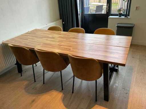 Stół spotkań/jadalnia IKEA Skogsta z 6 krzesłami Bepurehome