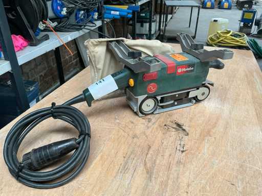 Metabo electric hand sander