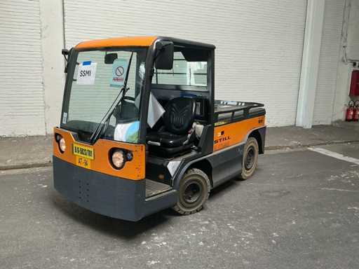 STILL - R07-25 - Tow Trucks - 2006