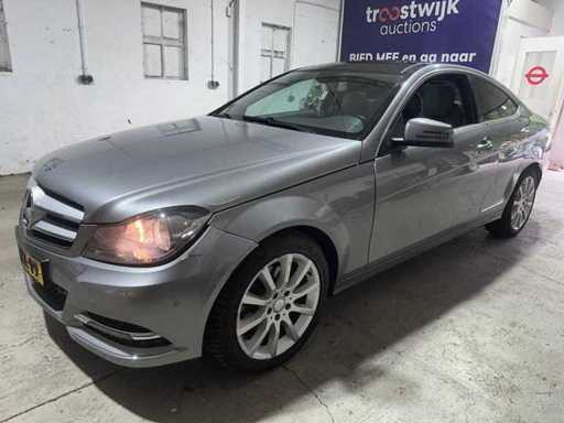 Mercedes-Benz - Clasa C Coupé - 200 Ambition AUTOMAT 8-ZNK-19 - 2012