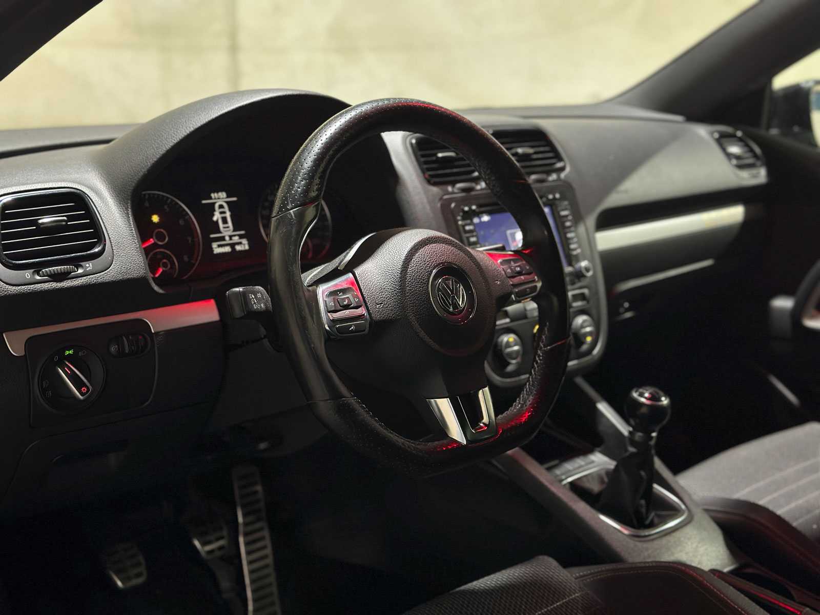 Volkswagen Scirocco 1.4 TSI Highline 122pk 2009, J-351-JG