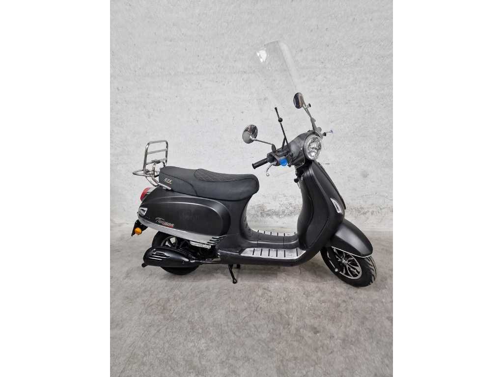 GTS - Moped - Toscana Pure - 25km 4T