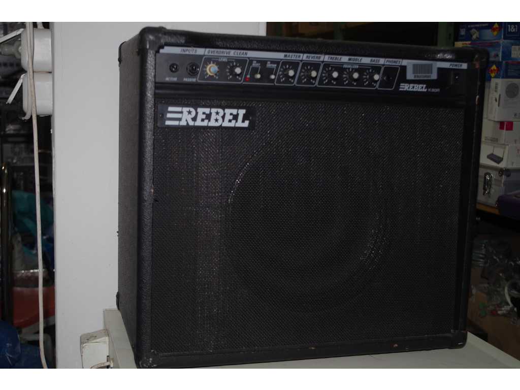 Rebel - K80R - Amplificator