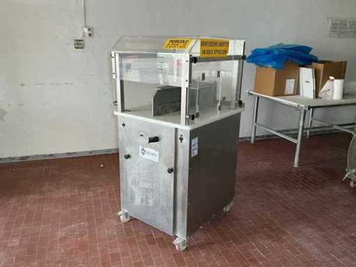 1996 GELMINI SUMG4T Cutter mit gezahntem Blatt