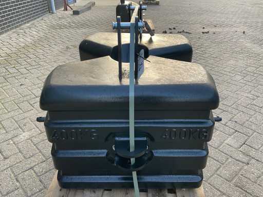 Front weight, "400kg"