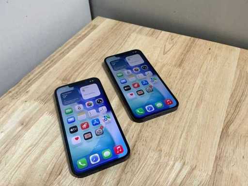 Apple iPhone 14 A2882 Mobile phone (2x)