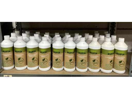 Fixativul procesionar al omizii stejarului rufix (30x)