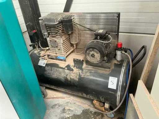 2013 Bauger KOM300285E Luchtcompressor