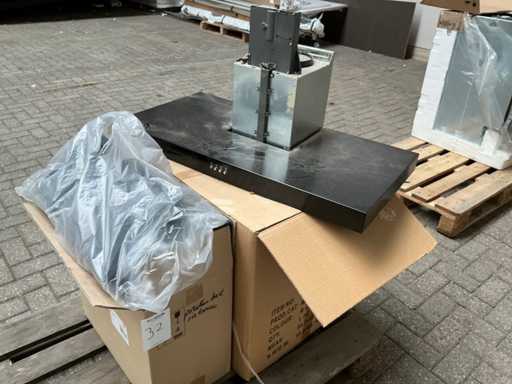 Haubenhaube und 2 Abfallbehälter