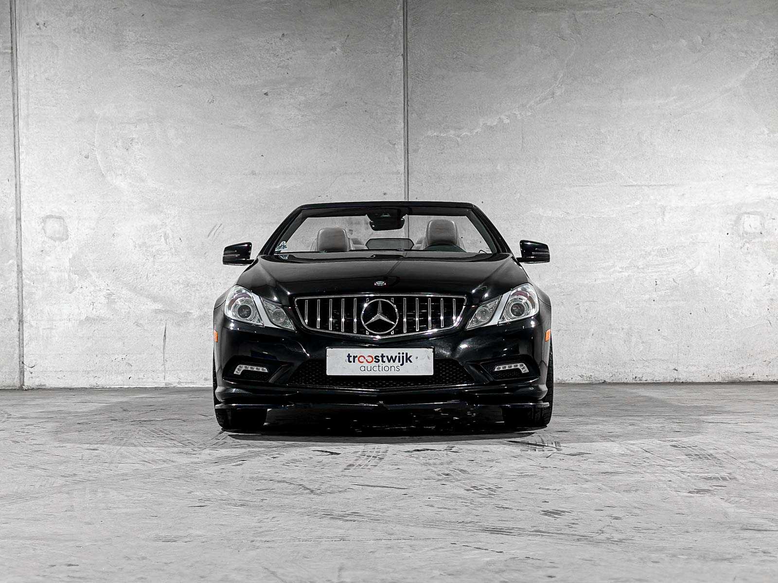 Mercedes-Benz E550 AMG Cabriolet Elegance 5.5 V8 387pk 2011 E-Klasse, NL-962-T