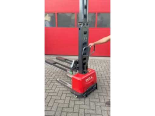 350873d1-a63b-4289-8158-ad4375dba366.mp4