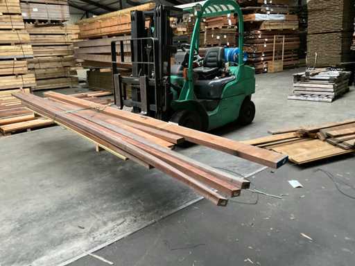 Partij Douglas balken 300-500 cm