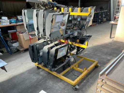 Feux de chantier avec châssis