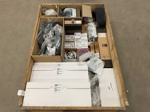 Lotto di materiale per l'installazione