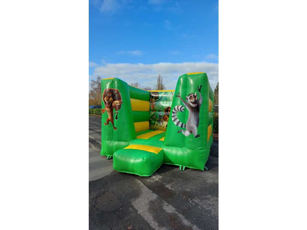 NEW - bouncy castle - Bouncy castle