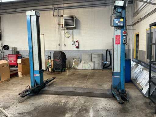 Ravaglioli KP 123D Hefbrug