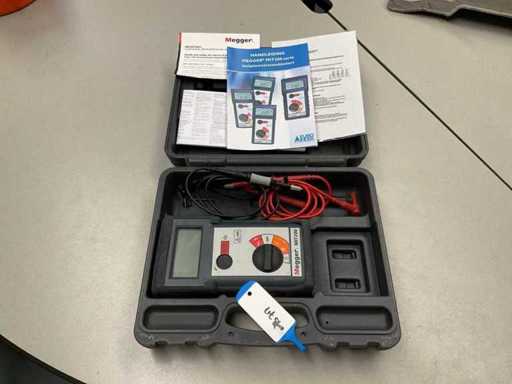 Misuratore di resistenza isolante Megger MIT200