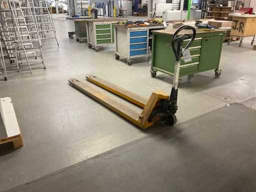 JUNGHEINRICH Hydraulic Hand Pallet Truck