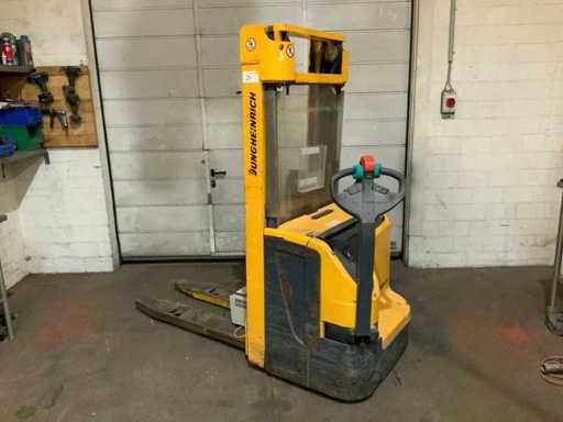 Dispositivo elettrico di sollevamento Jungheinrich EJC 214 2009