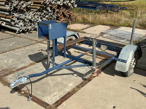 Remorque pour unité de toilette (Dixi)