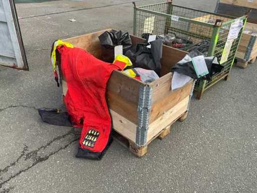 Costum de supraviețuire SURVITECGROUP pentru sortiment