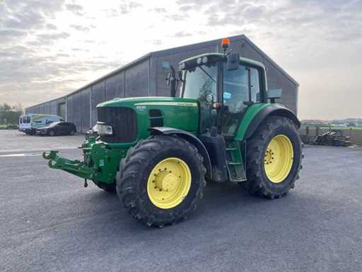 2011 John Deere 6930