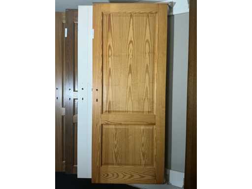 Drzwi wewnętrzne z litego drewna