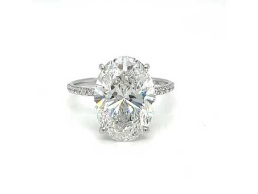 14 Karaat witgouden ring met 5,31 ct. diamant
