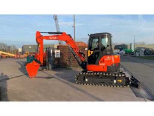 a5e280b9-b68e-40df-b378-e4a2fb67d5a9.mp4