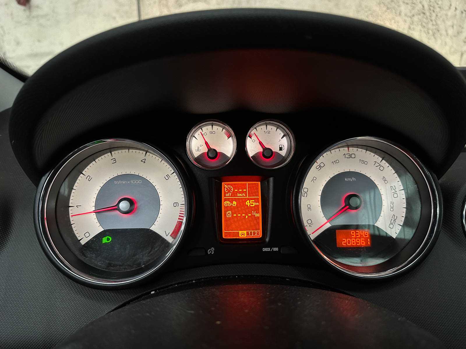 Peugeot 308 SW 1.6 THP Allure 7p 154pk 2013, 7-KBD-01