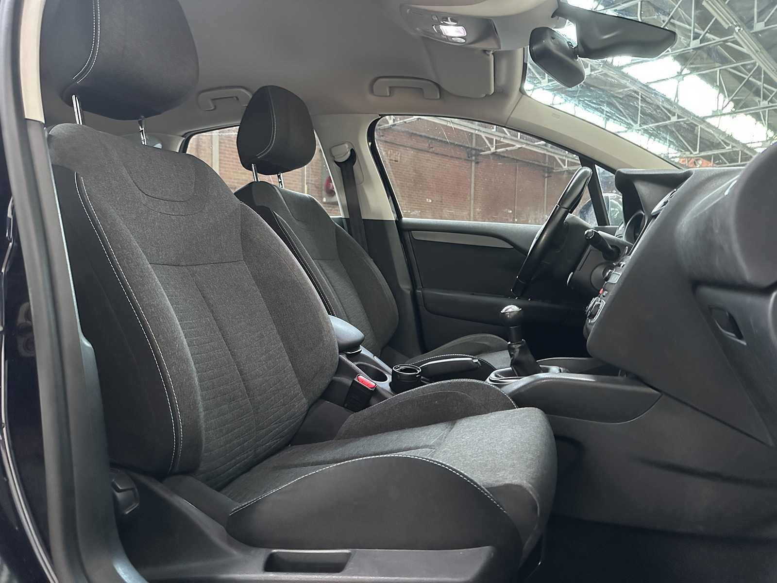 Citroen C4 1.2 PureT.Feel Coll. 110pk 2016, RK-602-V