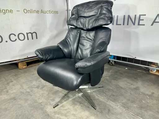 Hjort Knudsen - M - Relaxfauteuil - manueel verstelbaar