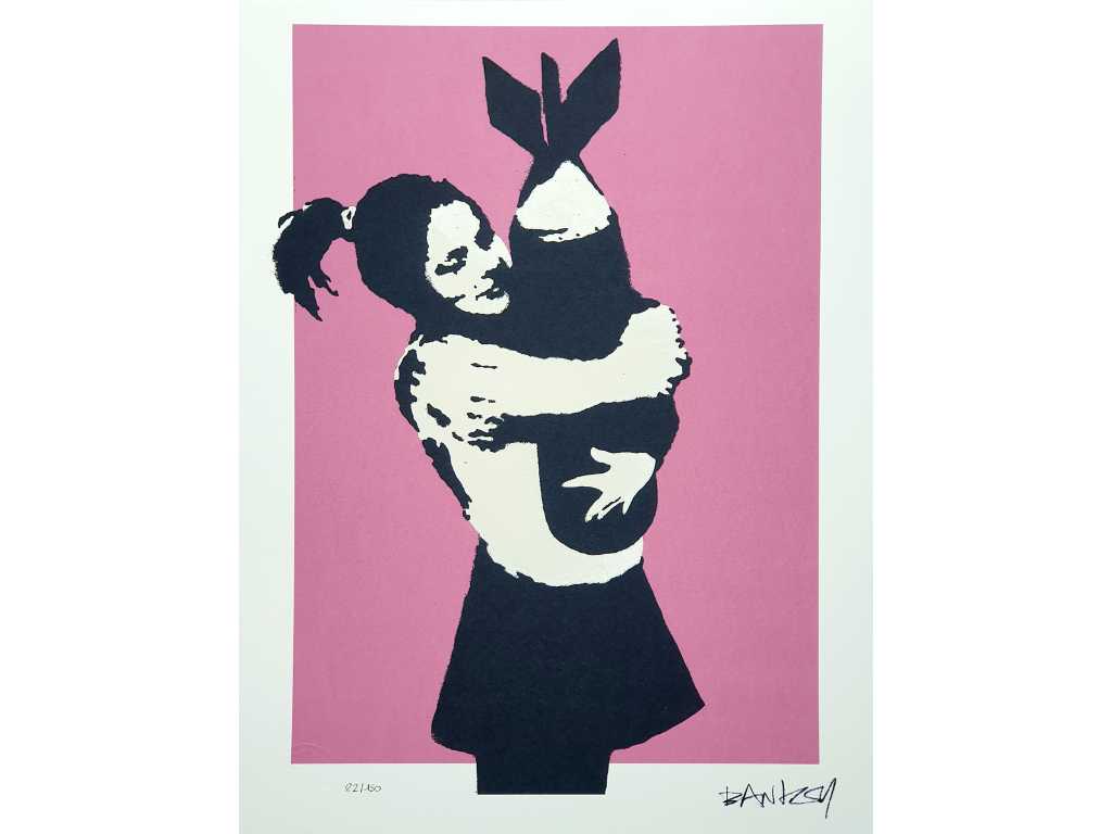 Banksy (geboren 1974), gebaseerd op - Bomb Hugger