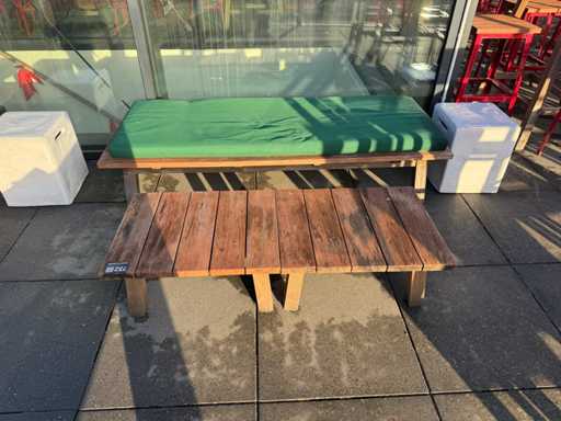 Cabines - Terrasse Banc avec 2 tables