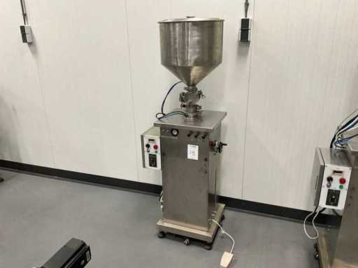 Semi-Automatic Filling Machine