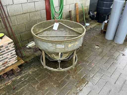 Boscaro C-25 Galvanized concrete silo