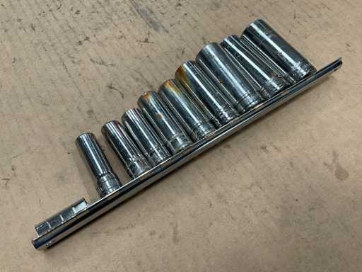 Jeu de douilles encliquetables