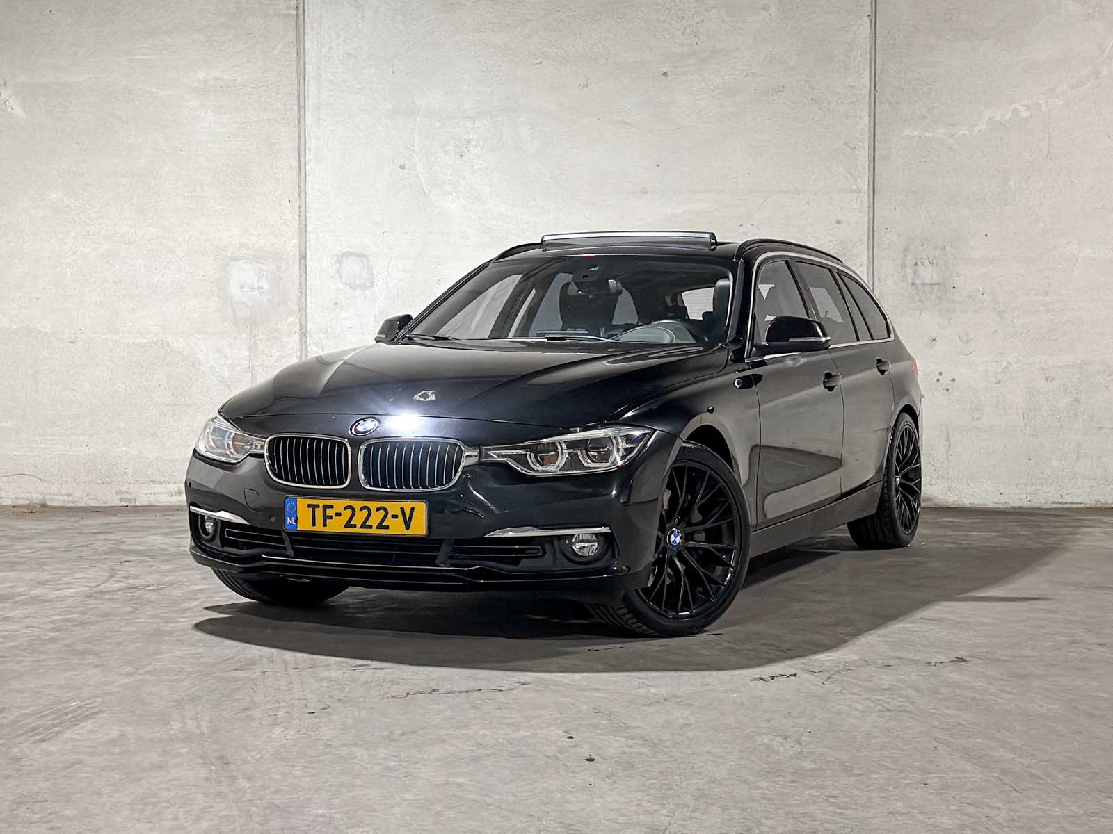 BMW 335d xDrive Touring Luxury 313pk 2015 3-serie, TF-222-V