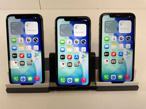 Apple iPhone 11 - 128 GB - Black (3x)