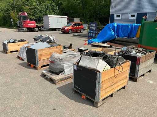 Batch of construction lamps