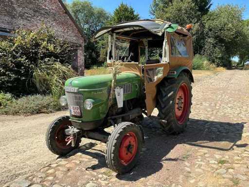 1960 Fendt Farmer 2 32 PS Oldtimer-Traktor