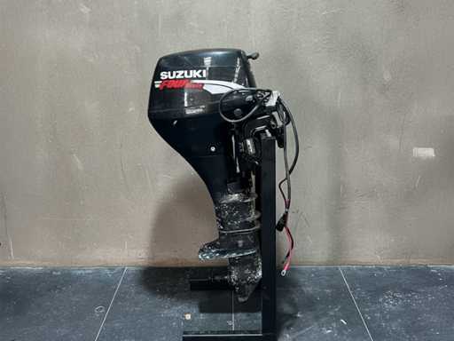 Suzuki - Long tail - 15 cv - 4 temps - Moteur hors-bord