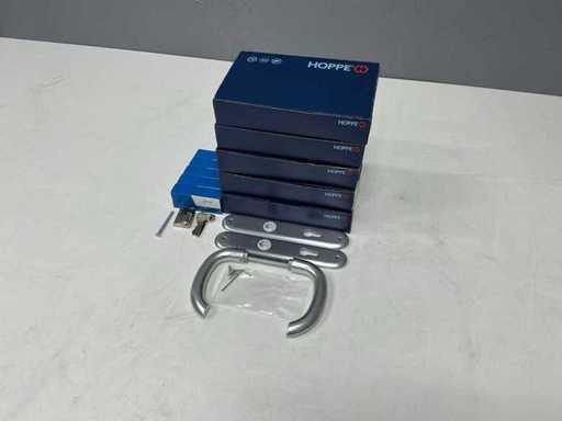 Batches of door fittings, hinges and locks, window handles, door handles and locks