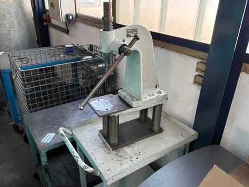 PRESĂ DE USCARE ARGEO 1000 1967