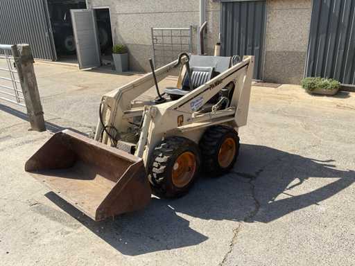 1980 Panda 330 Hydrostatischer Kompaktlader