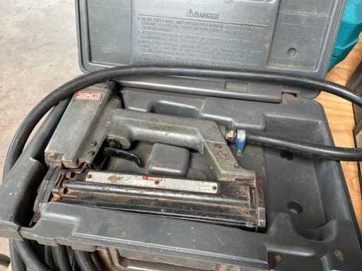 Senco SLP20 Pneumatic nail gun
